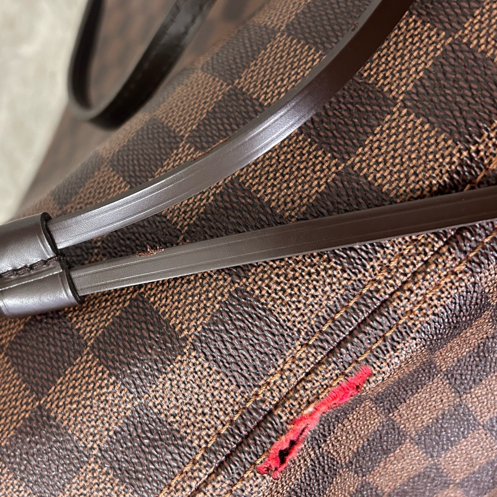 Louis Vuitton Iconic Neverfull MM Damier ebene - Picture 3 of 9